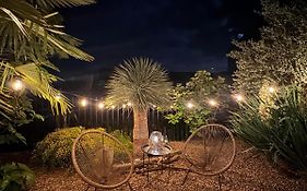 Palm Garden Apartment 2